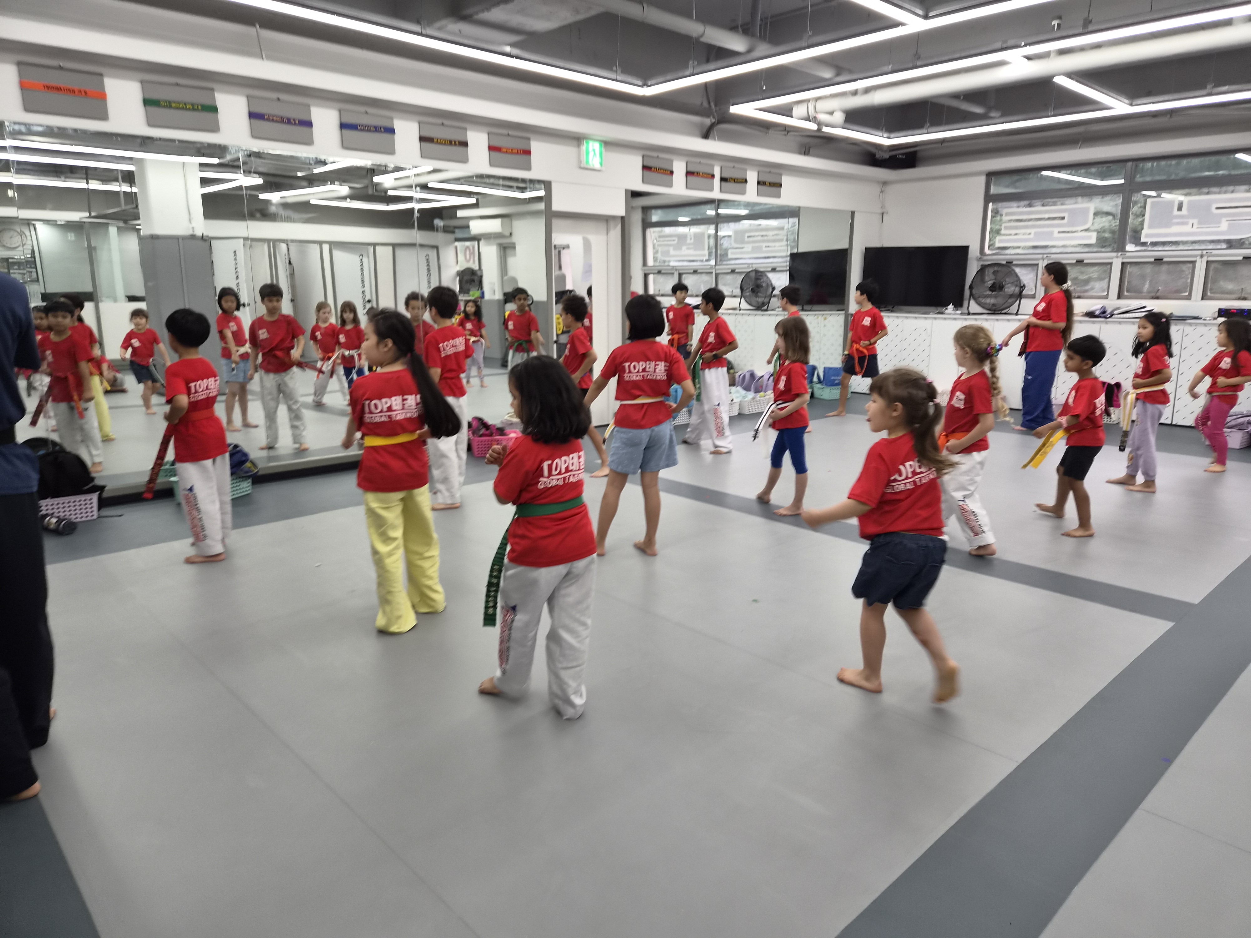Taekwondo class moment 2