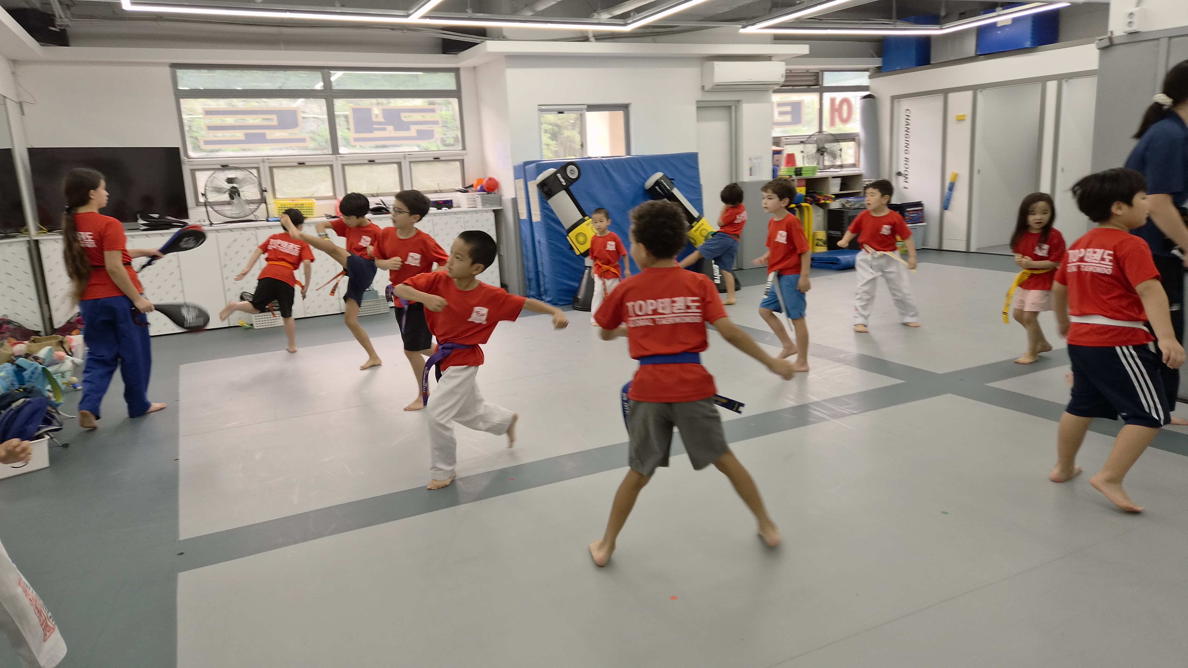 Taekwondo class moment 6