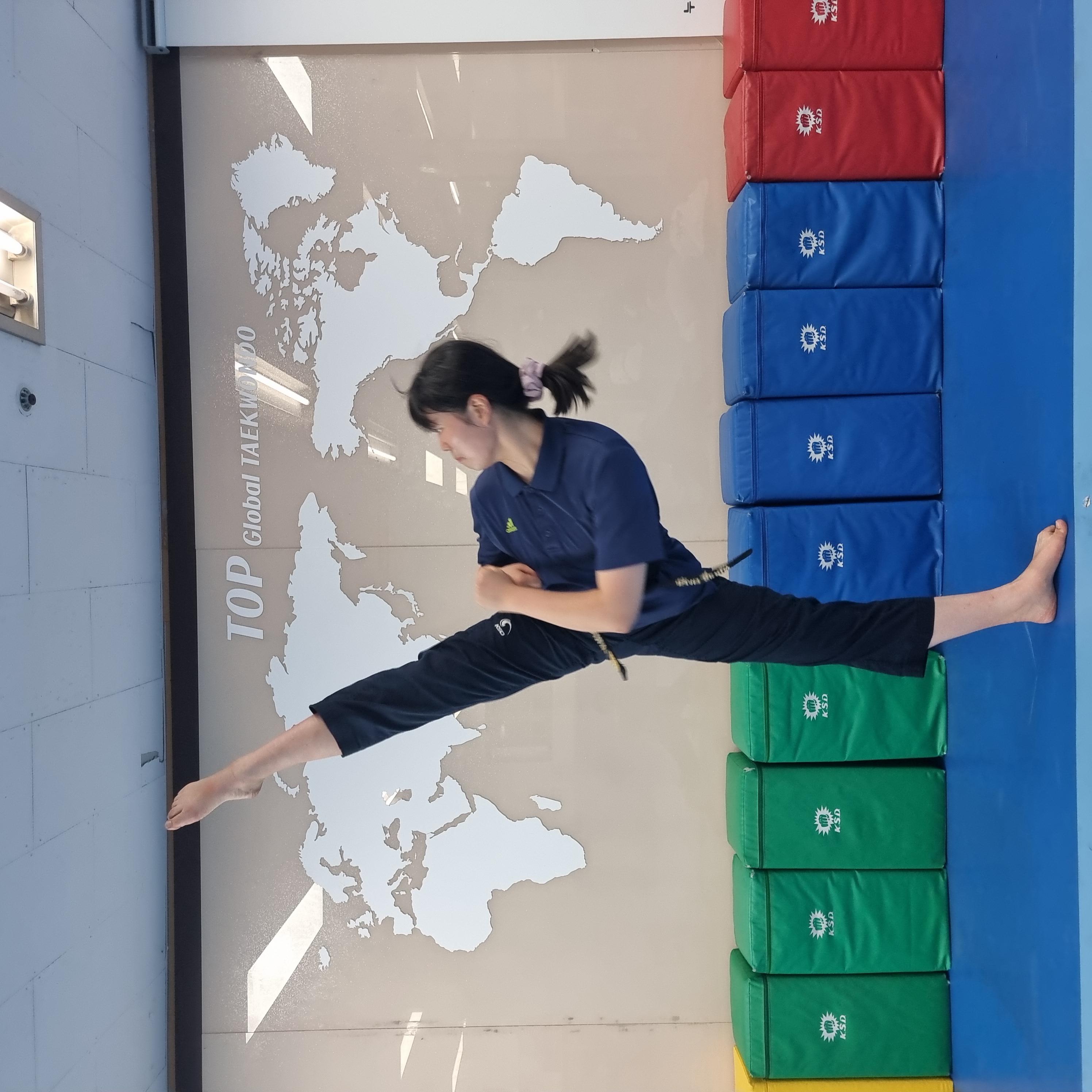 Taekwondo class moment 16
